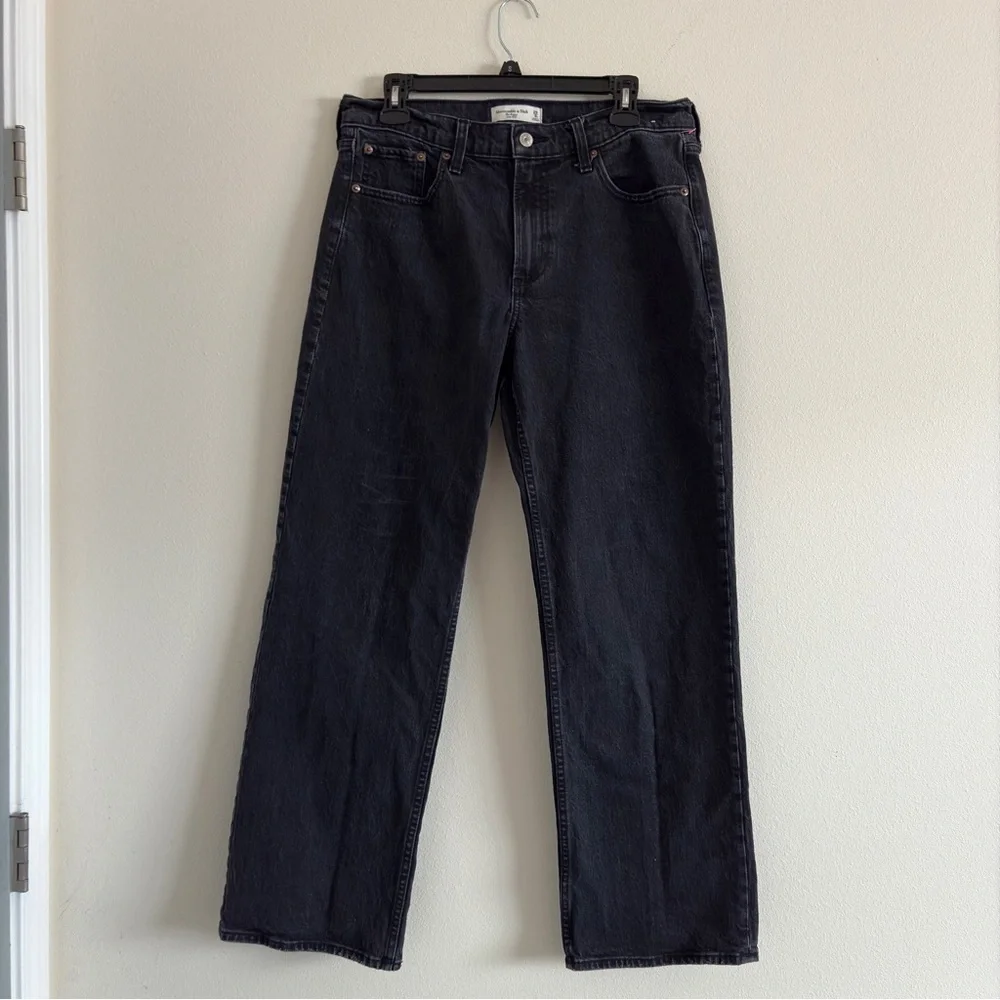 Abercrombie & Fitch Women's Gray Straight Leg Jeans Low Rise 29/8R - Picture 5 of 12